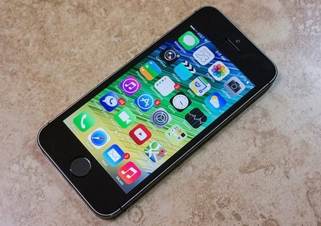 APPLE iPHONE 5S

İşletim Sistemi: iOS
İşlemci Hızı: 1.3 GHz Apple A7
Ram: 1 GB
Batarya: 1560 mAh
Ekran Boyutu: 4.0 inç
Ekran Çözünürlüğü: 640 x 1136
Kamera Çözünürlüğü: 8 Megapiksel
Dahili depolama: 16 GB
Eski fiyatı: 2.079 TL
Yeni fiyatı: 1.759 TL